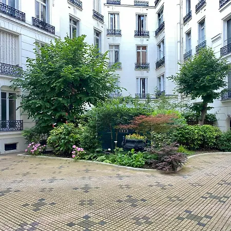 Home Sweet Home Champs Elysees Niel Parijs Buitenkant foto